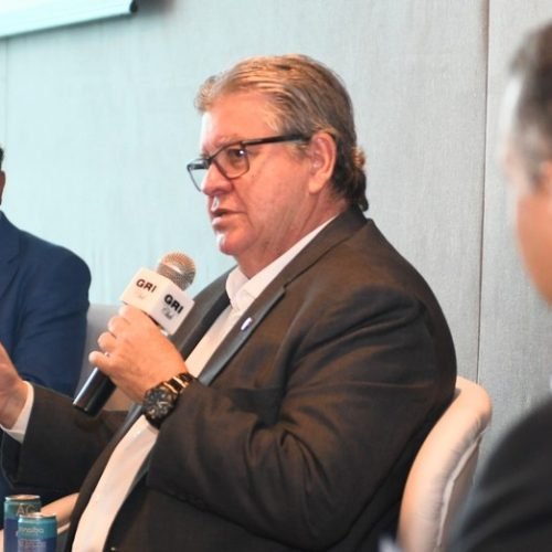 João Azevêdo diz que missão de João Campos é transformar PSB no maior partido do centro-esquerda do país